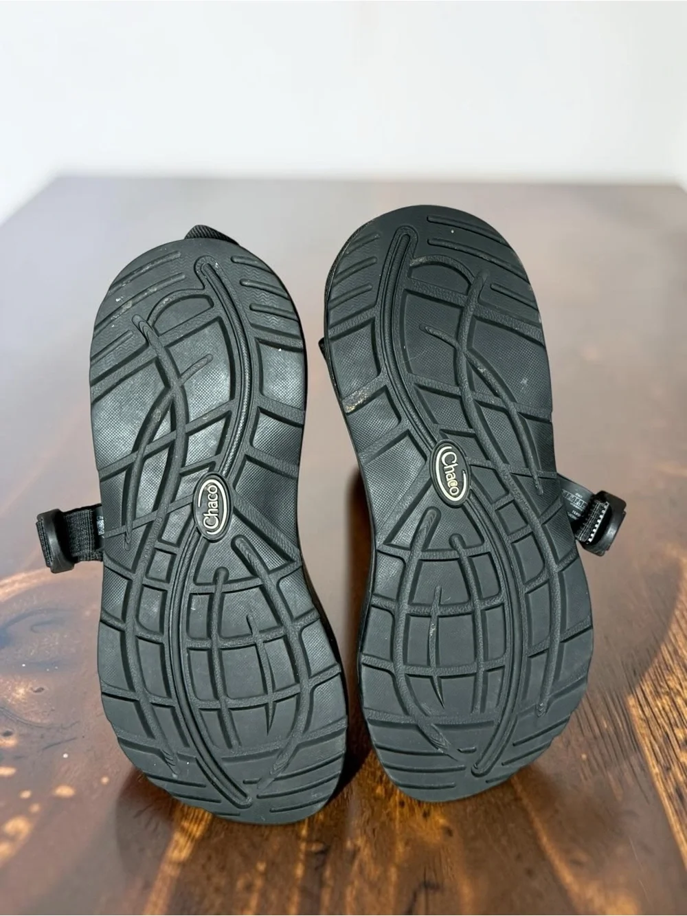 Women’s Chaco Black Z/1 Sport Sandals with Adjustable Straps Minimal Wear